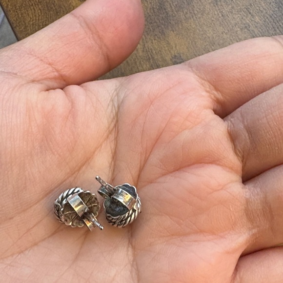 David Yurman Ring and Earring Set with Blue Stones - Picture 9 of 13